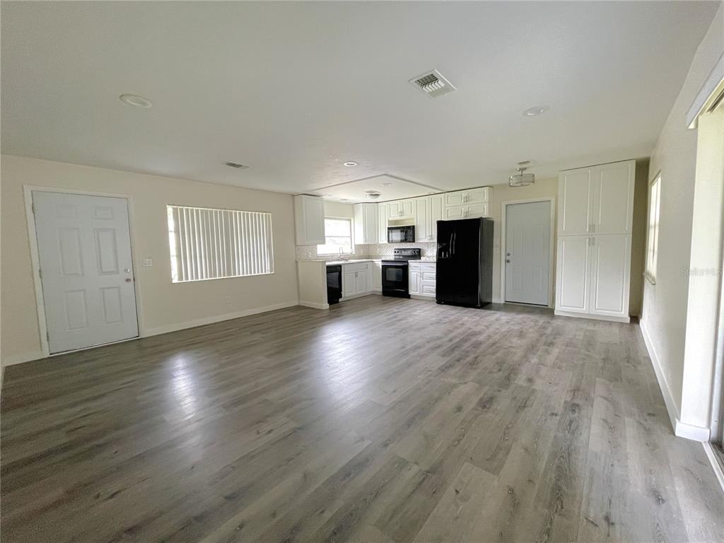 814 SHERWOOD AVENUE, INVERNESS, FL — photo 3 of 10