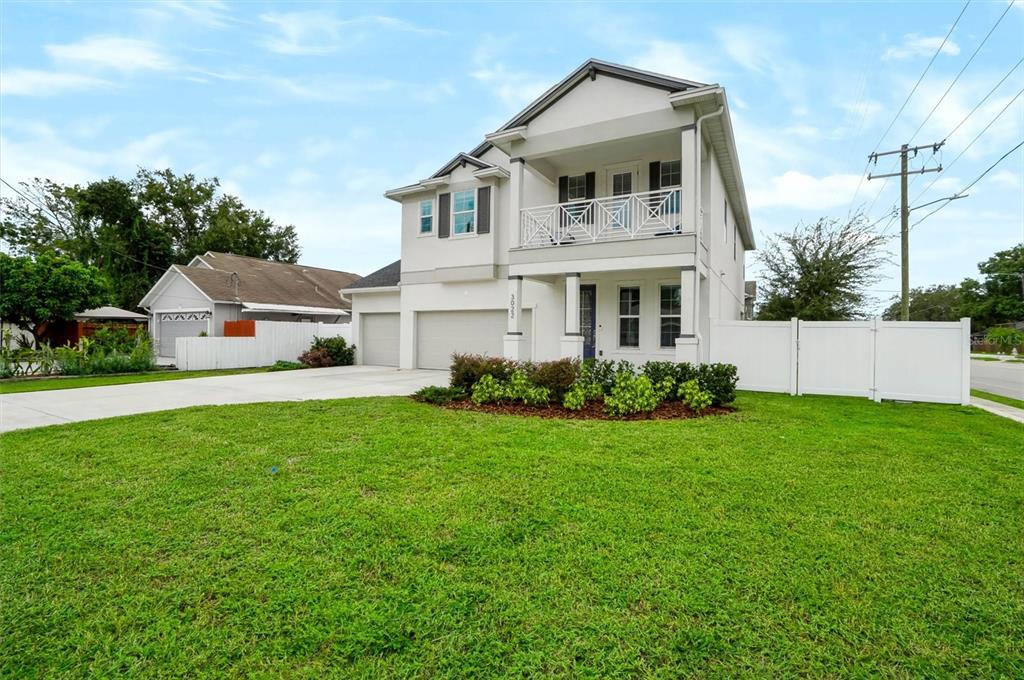 3022 W GRAY STREET, TAMPA, FL — photo 2 of 30