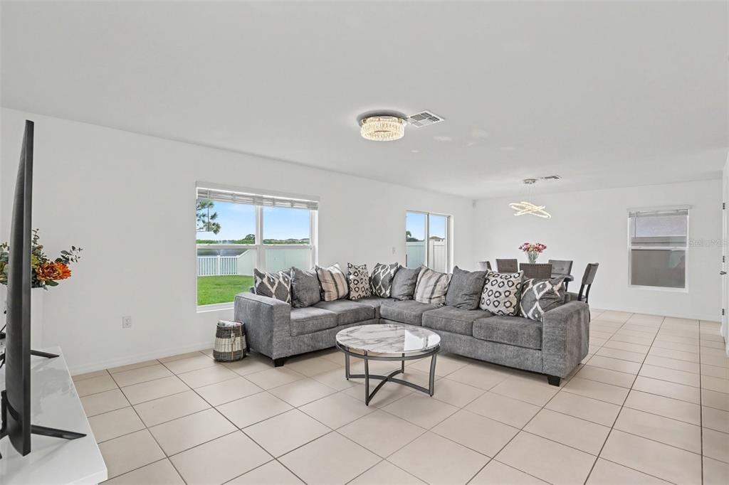 498 OLIVE CONCH STREET, RUSKIN, FL — photo 2 of 22