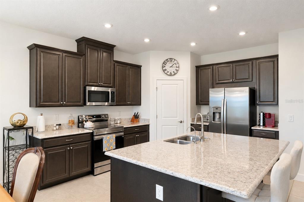 508 LAGO MATISSE STREET, KISSIMMEE, FL — photo 5 of 22