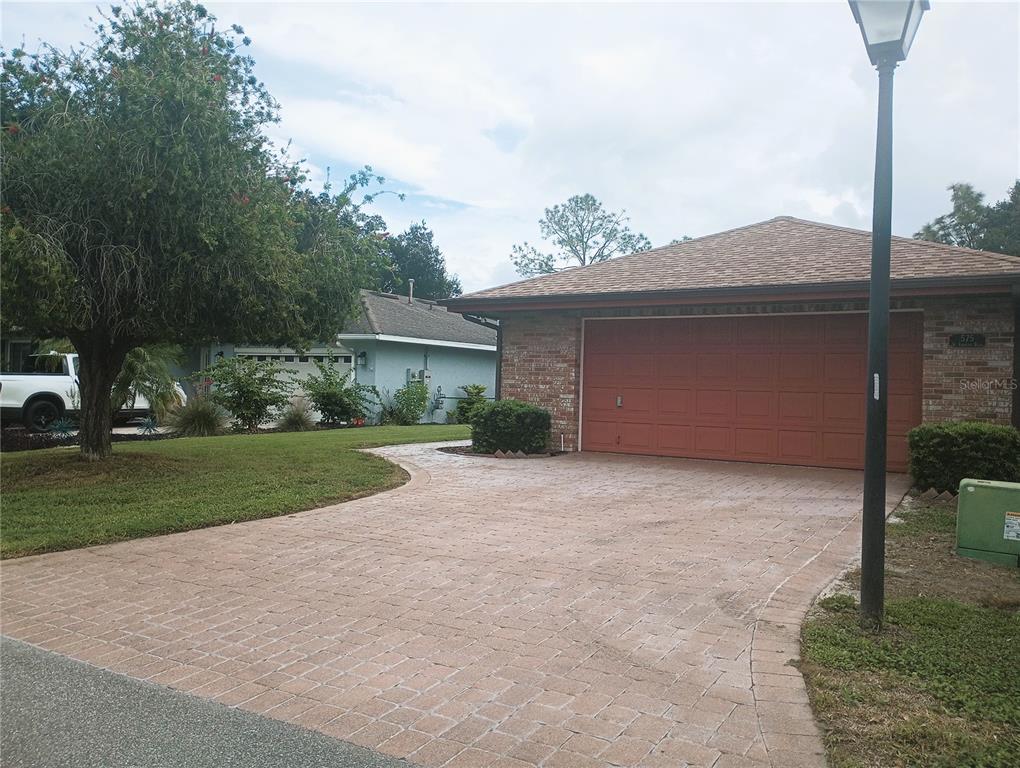 575 SAINT ANDREWS ROAD, WINTER HAVEN, FL — photo 2 of 33