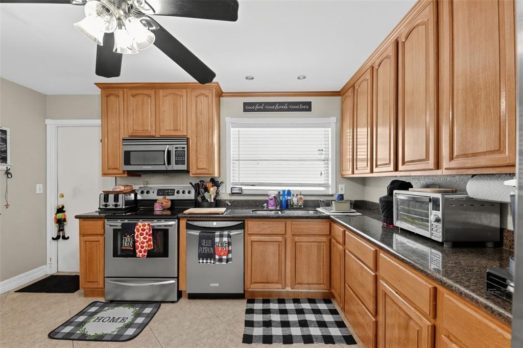 4165 ROLLING SPRINGS DRIVE, TAMPA, FL — photo 5 of 30