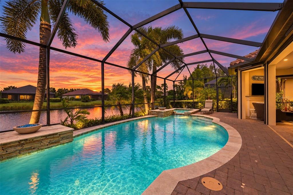 5214 CASTELLO LANE, BRADENTON, FL — photo 4 of 30