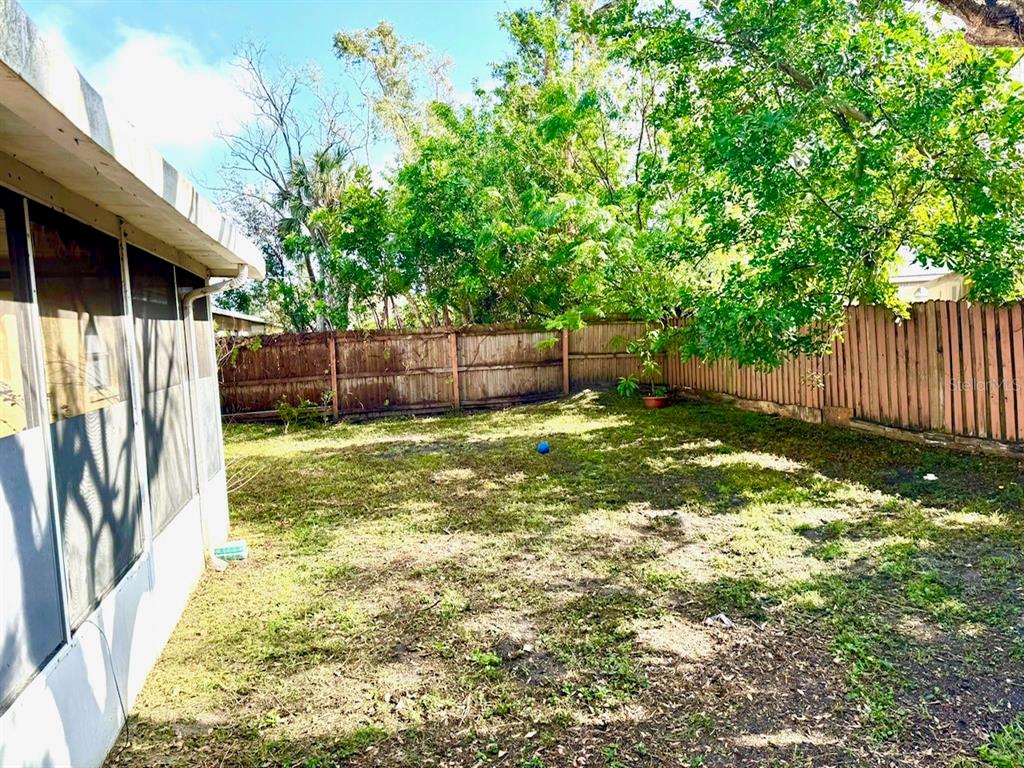 5440 96TH AVENUE N, PINELLAS PARK, FL — photo 4 of 26