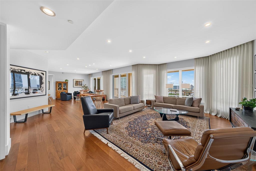 35 WATERGATE DRIVE UNIT 1104, SARASOTA, FL — photo 4 of 30