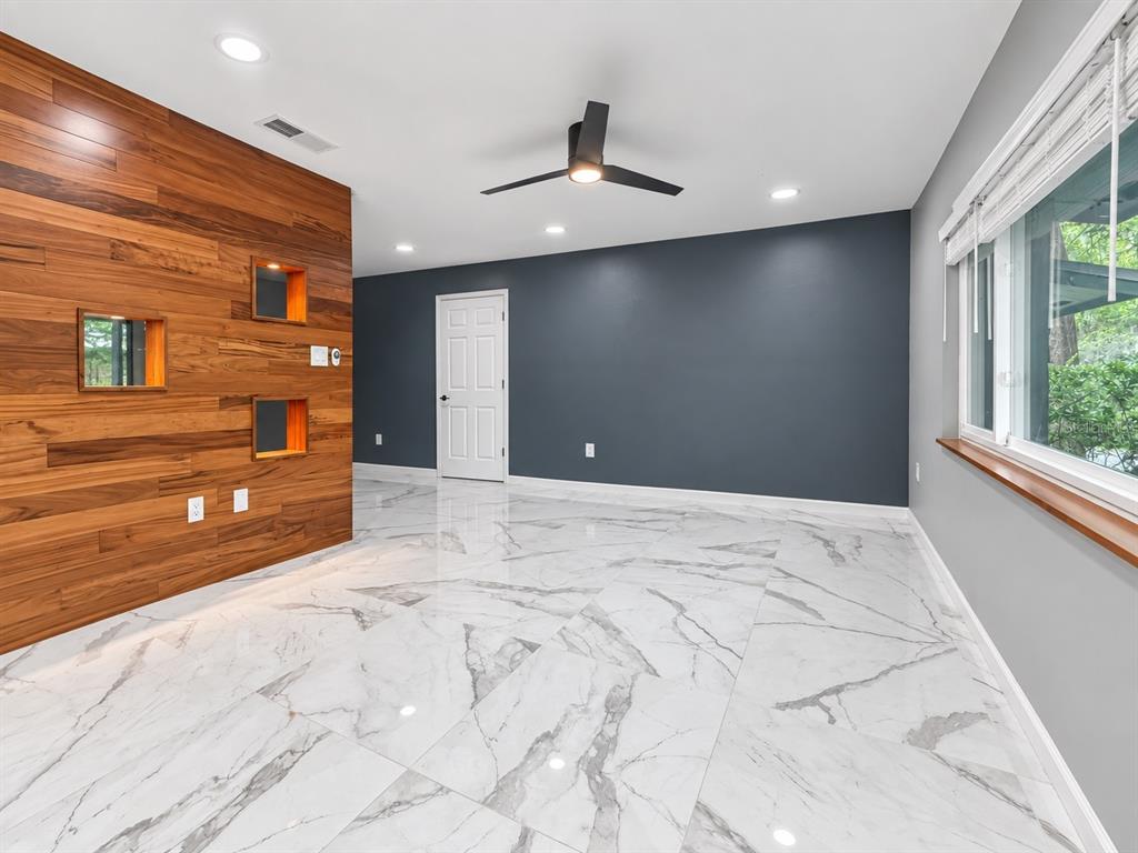 3330 NW 24TH AVENUE, GAINESVILLE, FL — photo 3 of 24