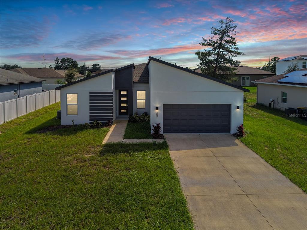 302 ELDERBERRY COURT