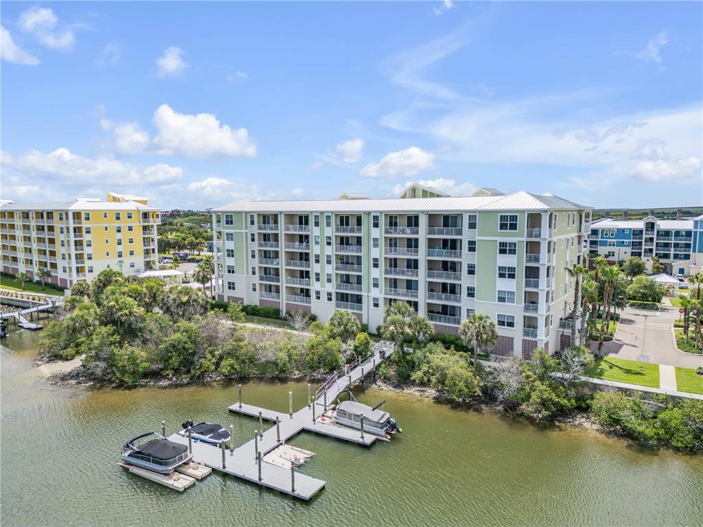 5 RIVERWALK DRIVE UNIT 204