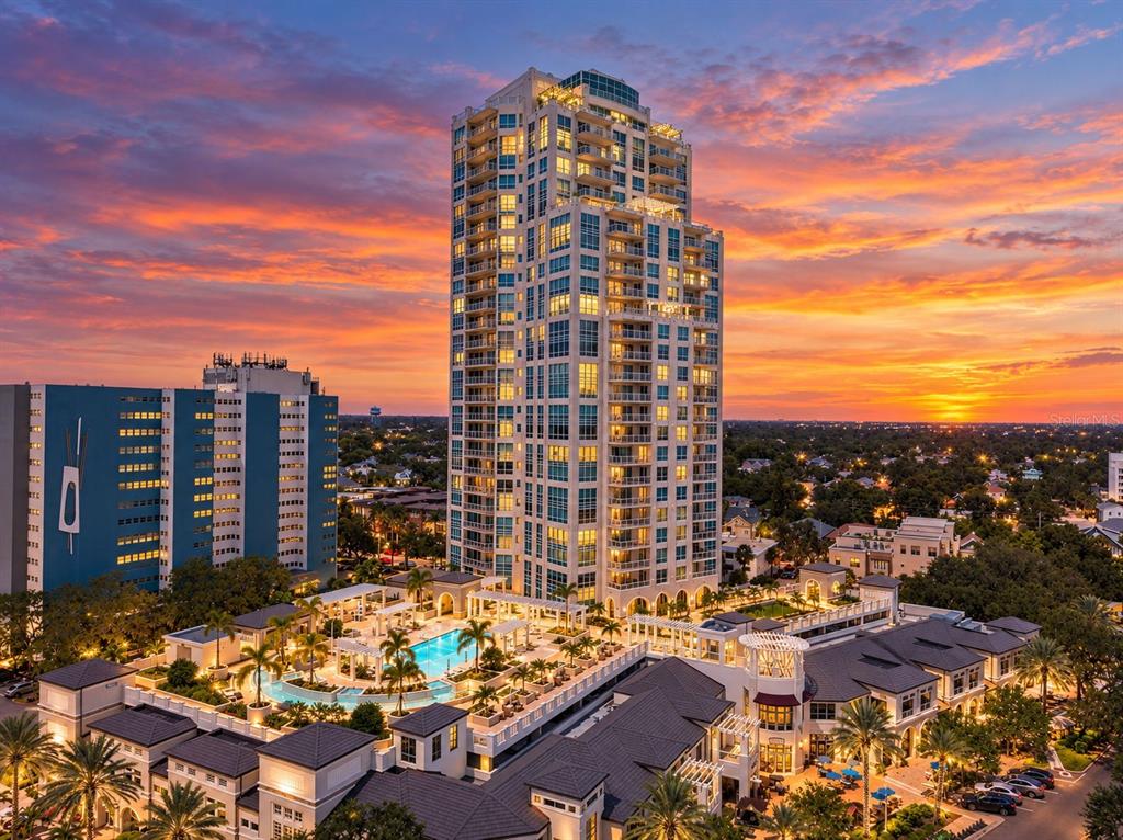 400 BEACH DRIVE NE UNIT 1004