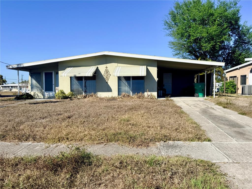 851 CONREID DRIVE NE