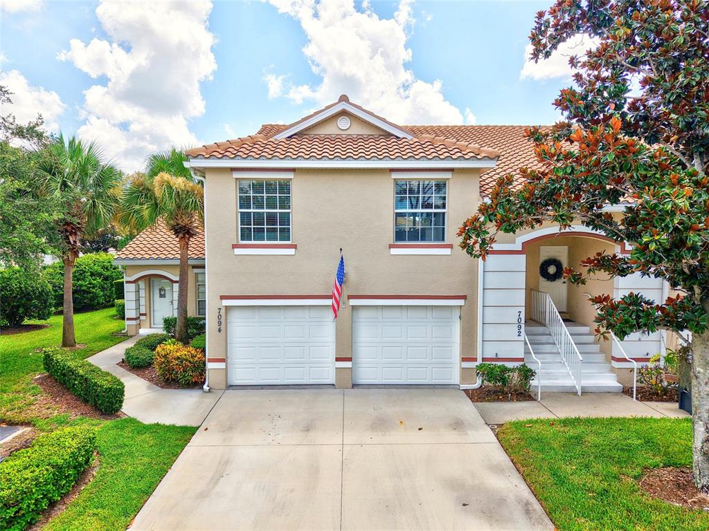 7092 STRAND CIRCLE