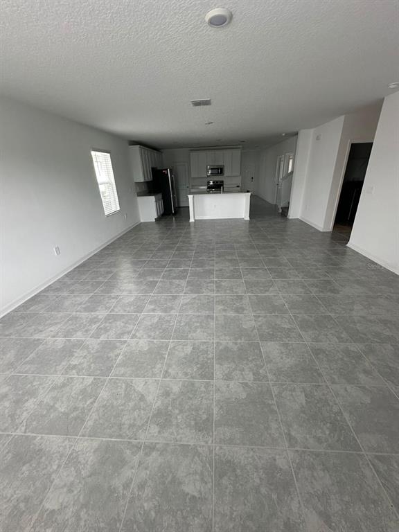 4206 PEBBLES THROW DRIVE, KISSIMMEE, FL — photo 4 of 30