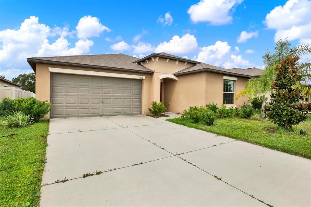 16610 DELIA STREET, WIMAUMA, FL — photo 2 of 30