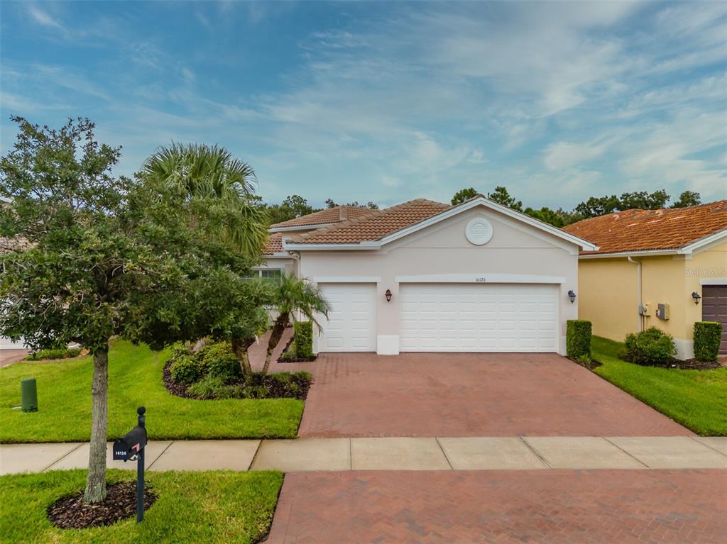 16126 CEDAR KEY DRIVE, WIMAUMA, FL — photo 3 of 30