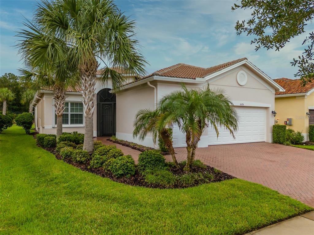16126 CEDAR KEY DRIVE, WIMAUMA, FL — photo 4 of 30