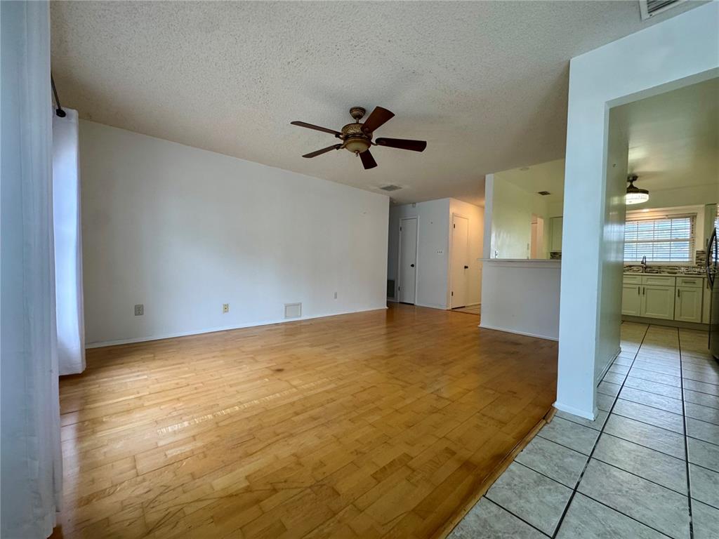 414 WEKIVA RAPIDS DRIVE, ALTAMONTE SPRINGS, FL — photo 4 of 20