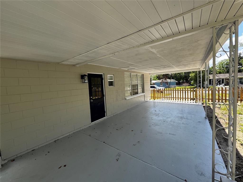1610 CREST AVENUE, LEESBURG, FL — photo 2 of 15
