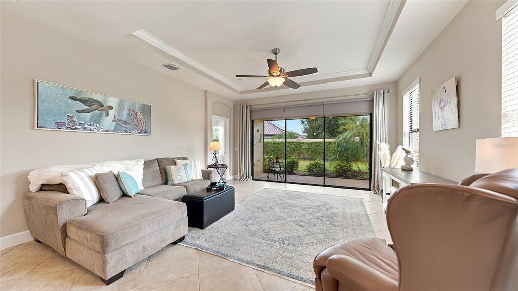 5021 SAVONA RUN, BRADENTON, FL — photo 4 of 30