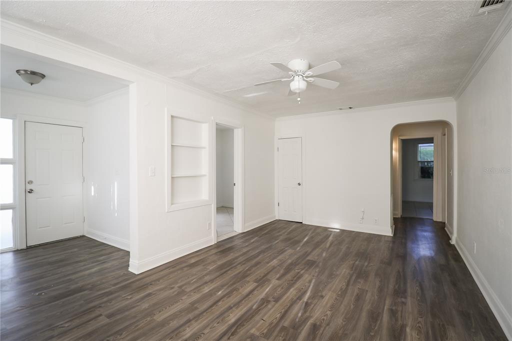 4540 18TH AVENUE S, ST PETERSBURG, FL — photo 3 of 20