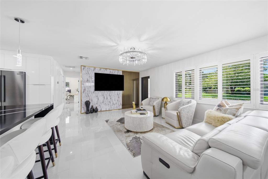 6013 45TH AVENUE N, KENNETH CITY, FL — photo 3 of 30