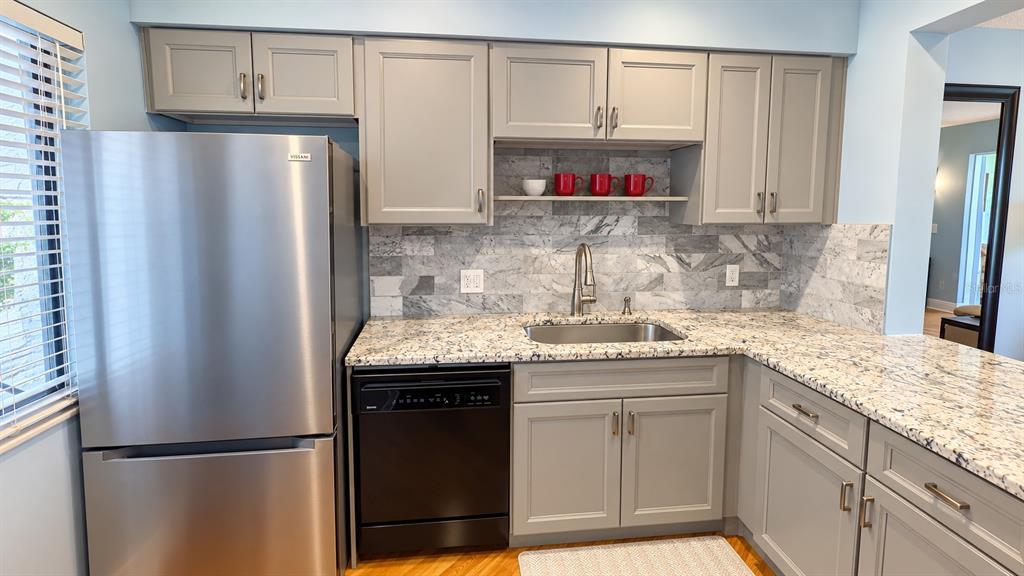 4519 LONGWATER UNIT 10, SARASOTA, FL — photo 2 of 23