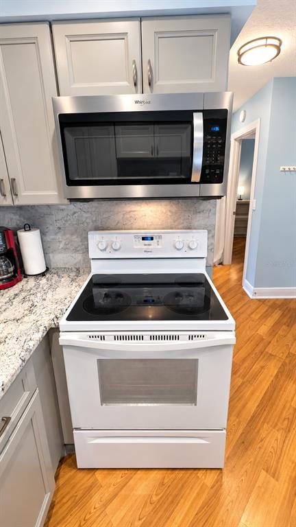 4519 LONGWATER UNIT 10, SARASOTA, FL — photo 4 of 23