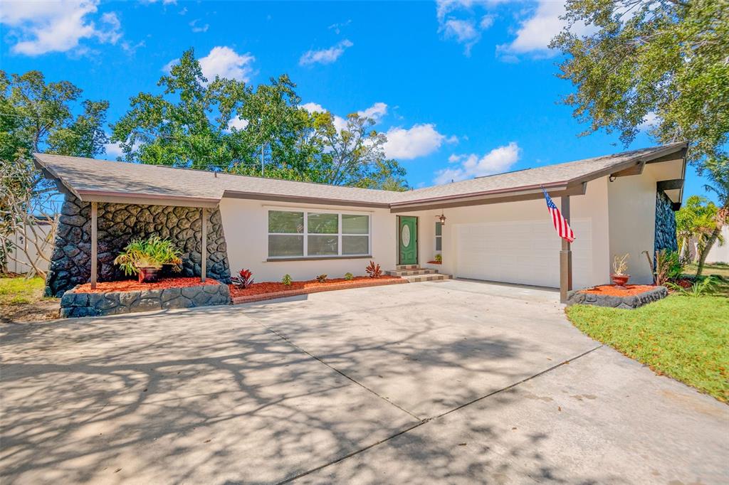 650 PINECREST DRIVE