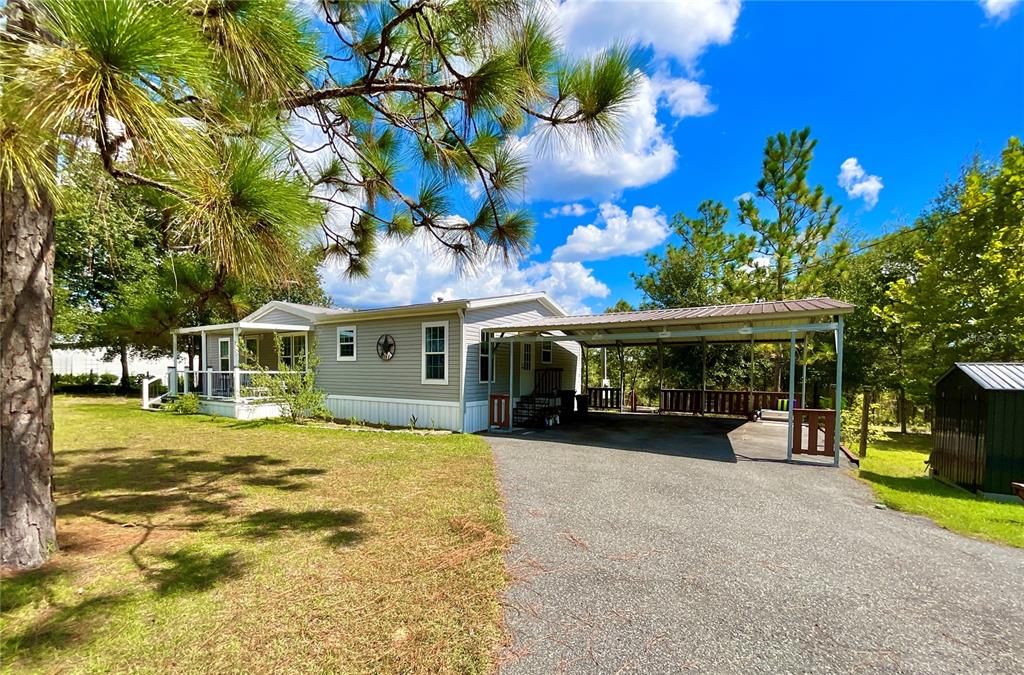 104 SILVER DOLLAR DRIVE, HAWTHORNE, FL — photo 2 of 30