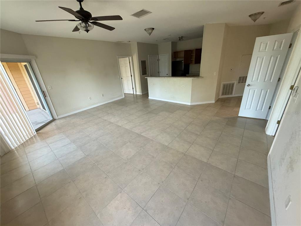 1995 ERVING CIRCLE UNIT 307, OCOEE, FL — photo 3 of 11