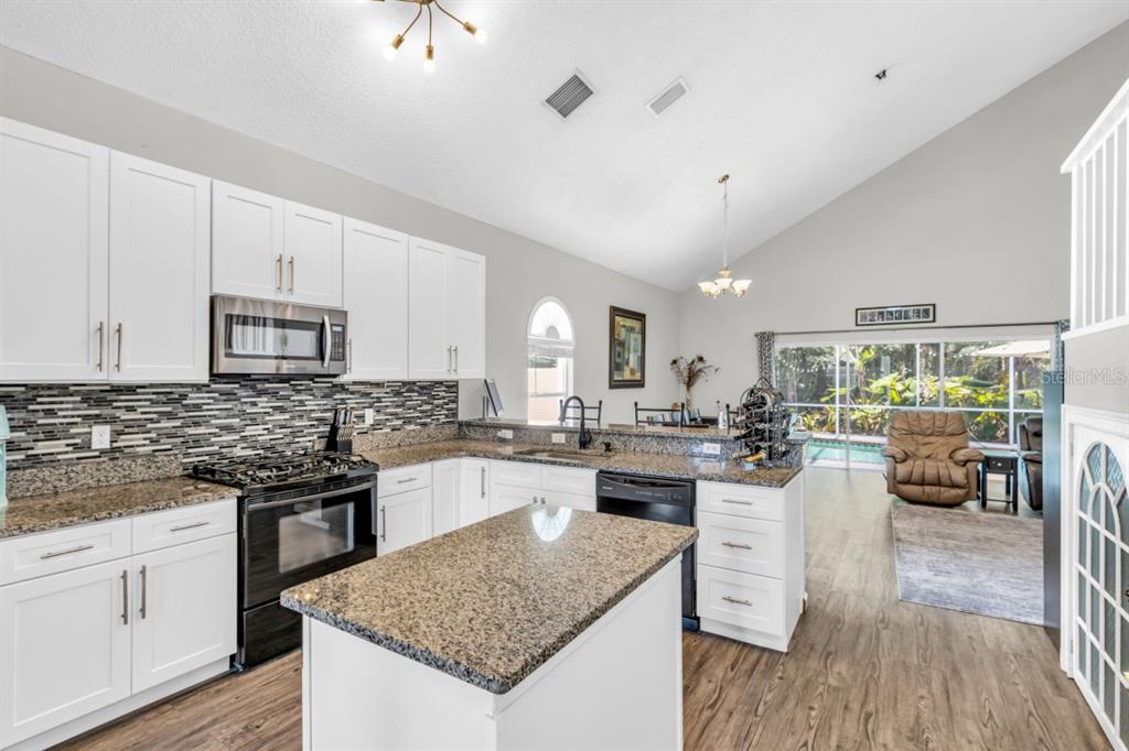 16107 WENTWORTH WAY, ODESSA, FL — photo 3 of 22