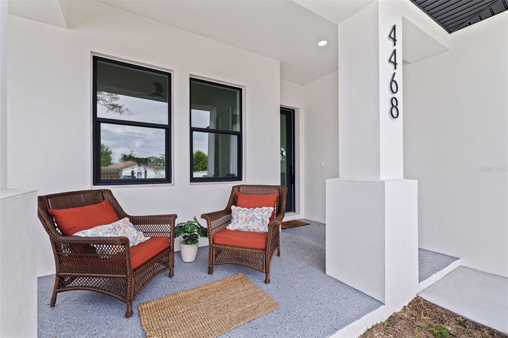 4468 57TH AVENUE N, ST PETERSBURG, FL — photo 3 of 45