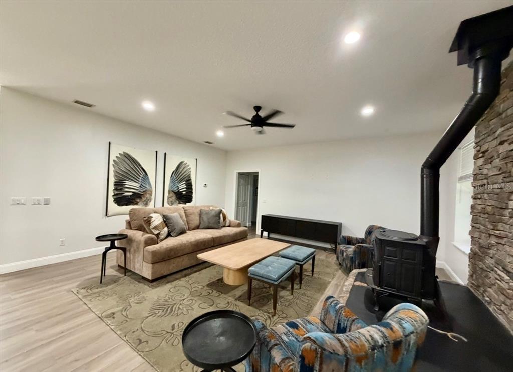 4750 SE 216TH AVENUE, MORRISTON, FL — photo 5 of 18