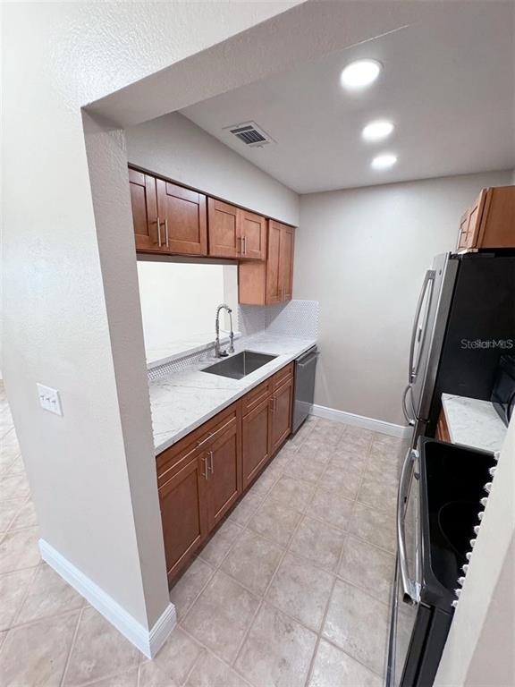 1202 NORTHLAKE DRIVE, SANFORD, FL — photo 5 of 11