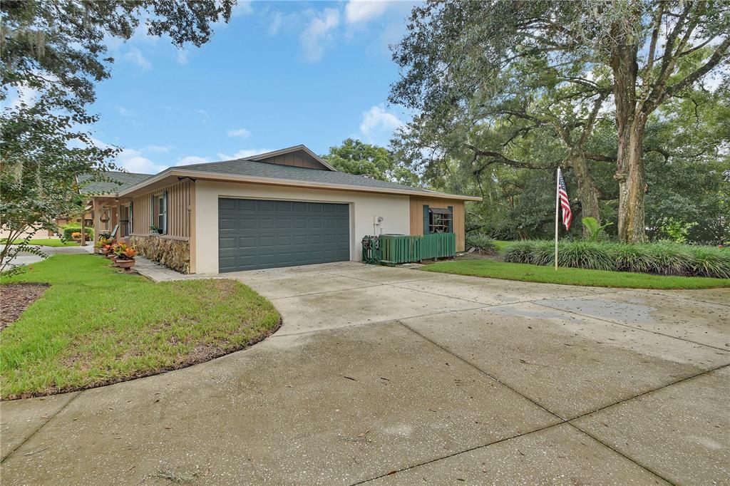 1027 VALLEY FORGE ROAD, DELAND, FL — photo 2 of 30