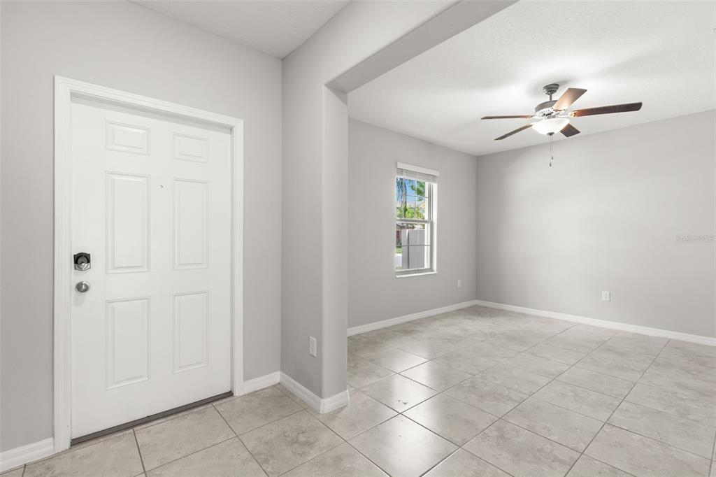 5061 WHITE CHICORY DRIVE, APOLLO BEACH, FL — photo 4 of 30