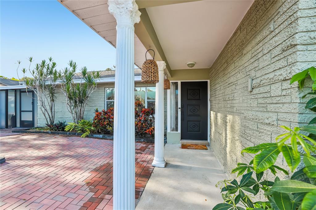 13914 84TH TER, SEMINOLE, FL — photo 3 of 30