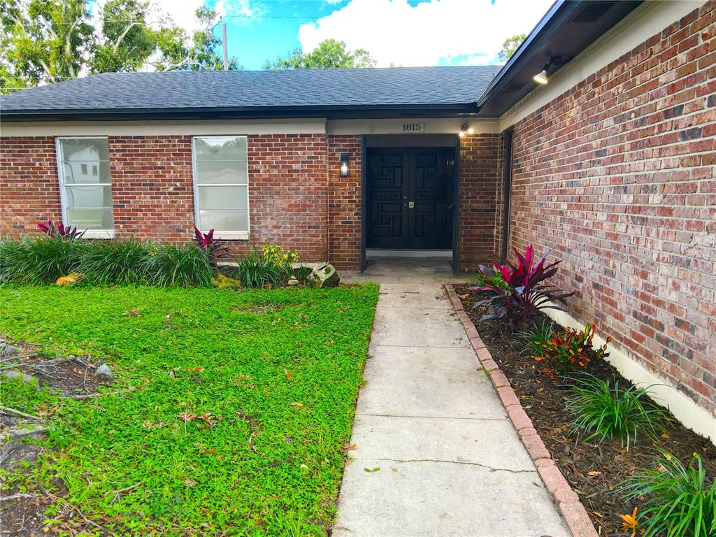 1815 LOWRY AVENUE, LAKELAND, FL — photo 3 of 30