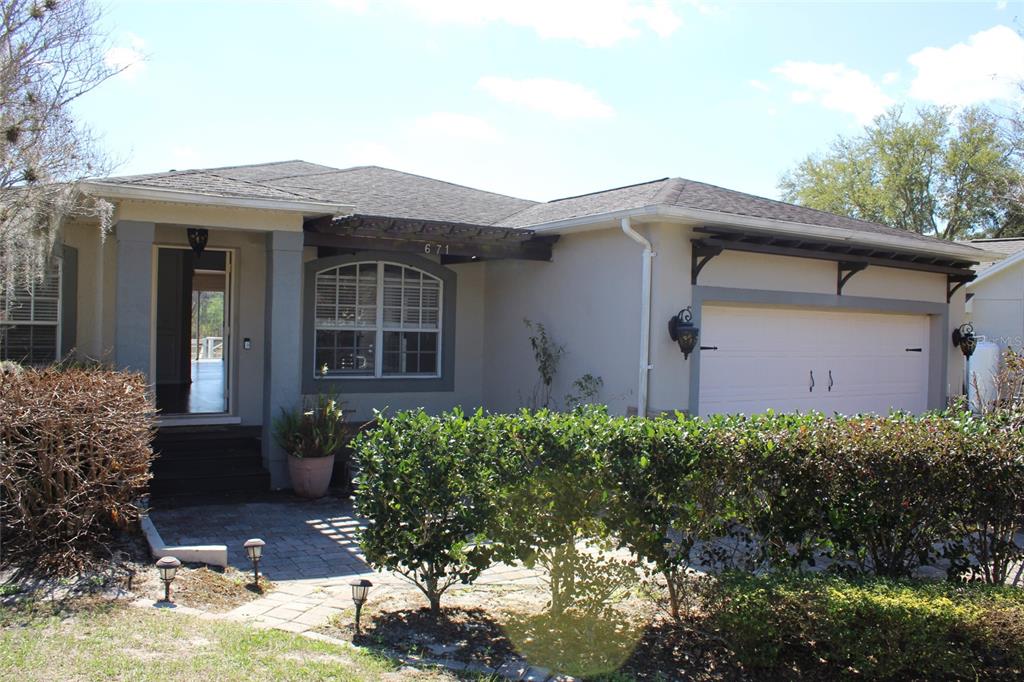 671 W CADILLAC DRIVE