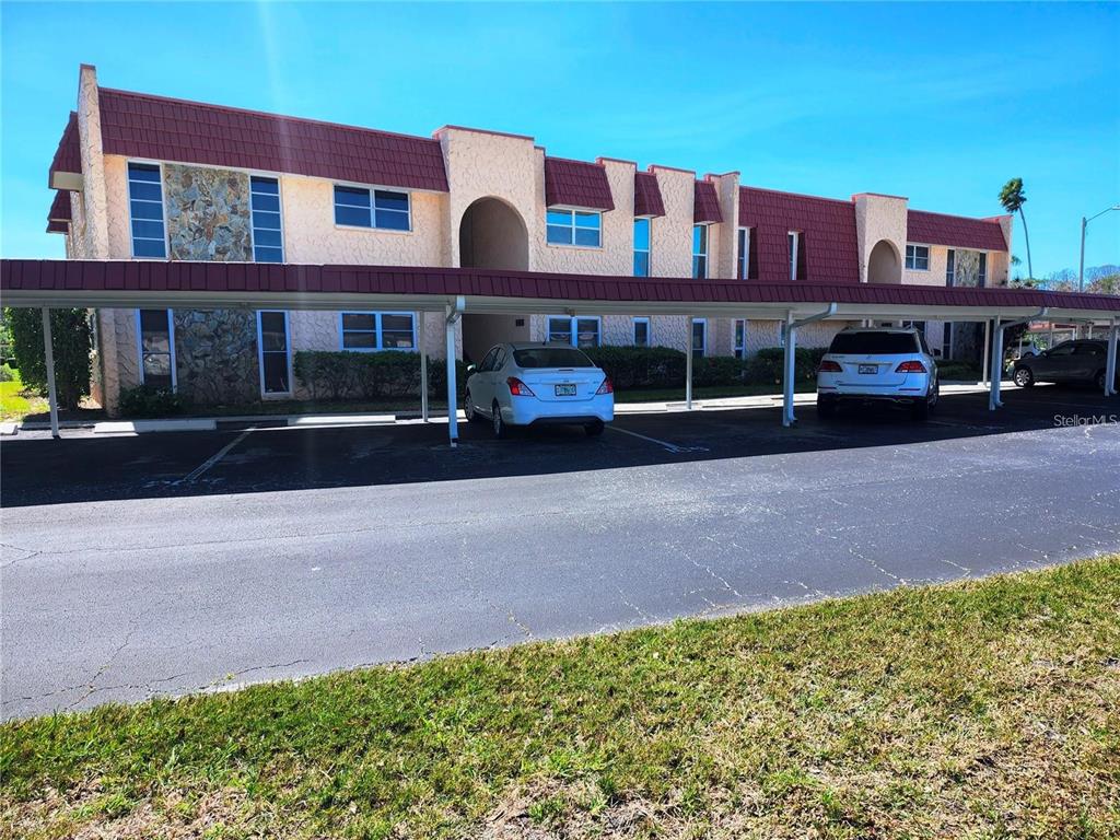 205 DOGWOOD CIRCLE UNIT 205