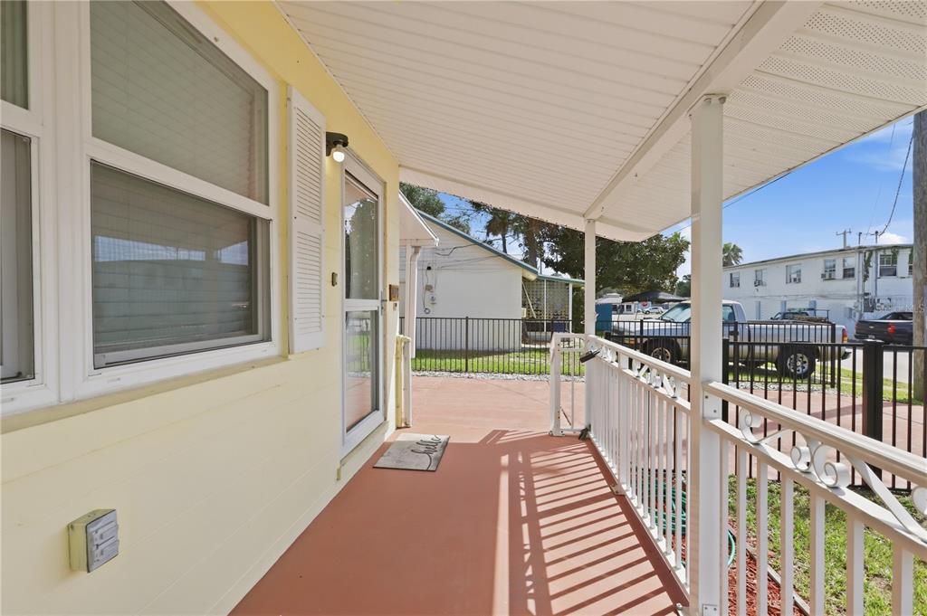 109 WESTERN AVENUE, EDGEWATER, FL — photo 3 of 30