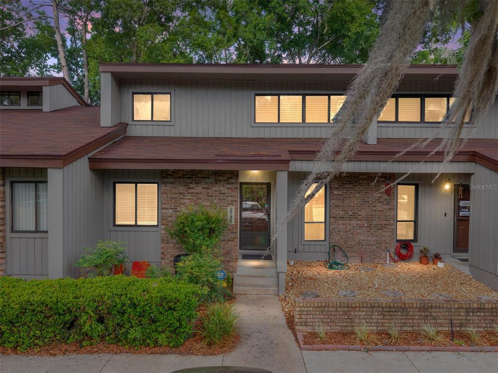 2738 NW 39TH DRIVE