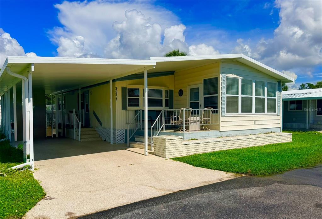 2253 PIAZZA DRIVE, SARASOTA, FL — photo 2 of 30