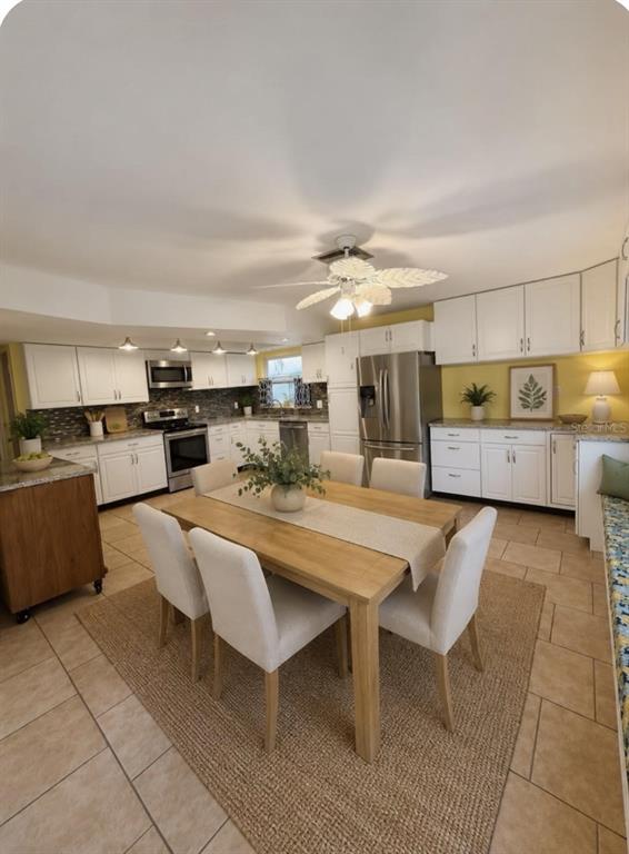 2019 FOREST VIEW DRIVE, PALM HARBOR, FL — photo 3 of 28