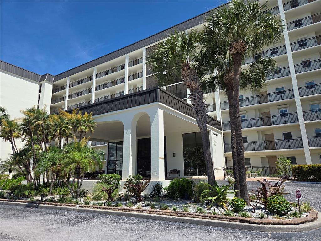 9 HAIG PLACE UNIT 405