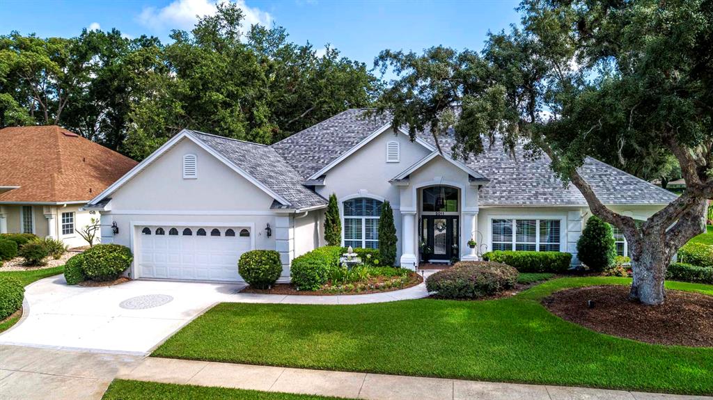 5011 GREENBRIAR TRAIL