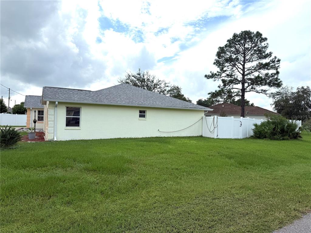 72 PRATTWOOD LANE, PALM COAST, FL — photo 5 of 7