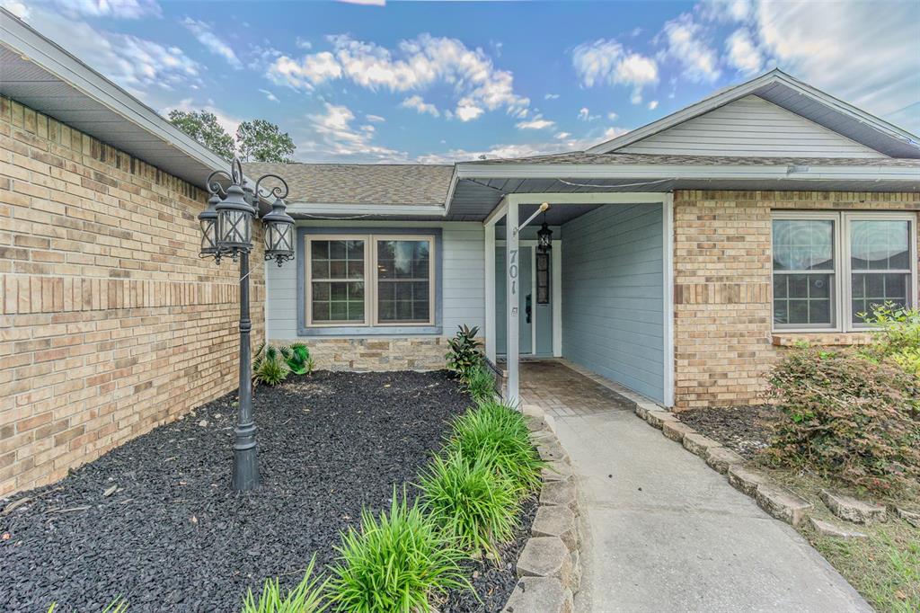 701 ORCHIS WAY, BRANDON, FL — photo 2 of 30