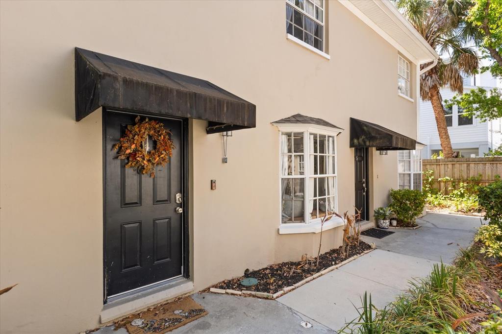 409 S AUDUBON AVENUE UNIT 9