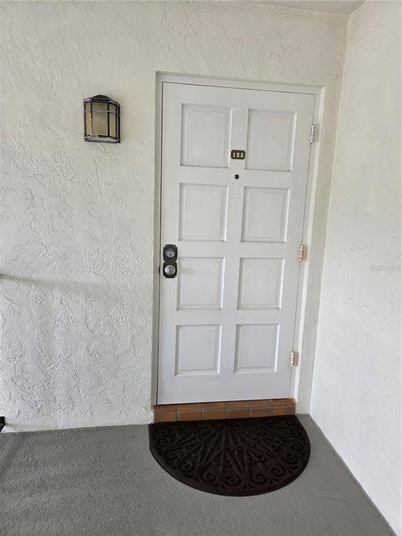 5800 HOLLYWOOD BOULEVARD UNIT 125, SARASOTA, FL — photo 3 of 25