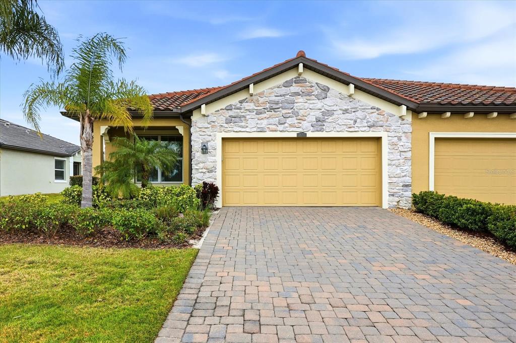 2607 AVOLET COURT